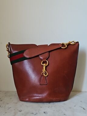 GUCCI: Large Vintage Rich Chestnut Brown Leather Jackie Web Strap Bucket Bag